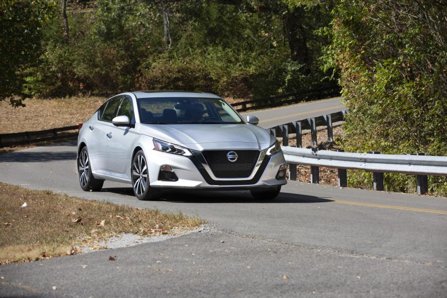  Nissan Altima Platinum 2018 года  (фото 22 из 22)